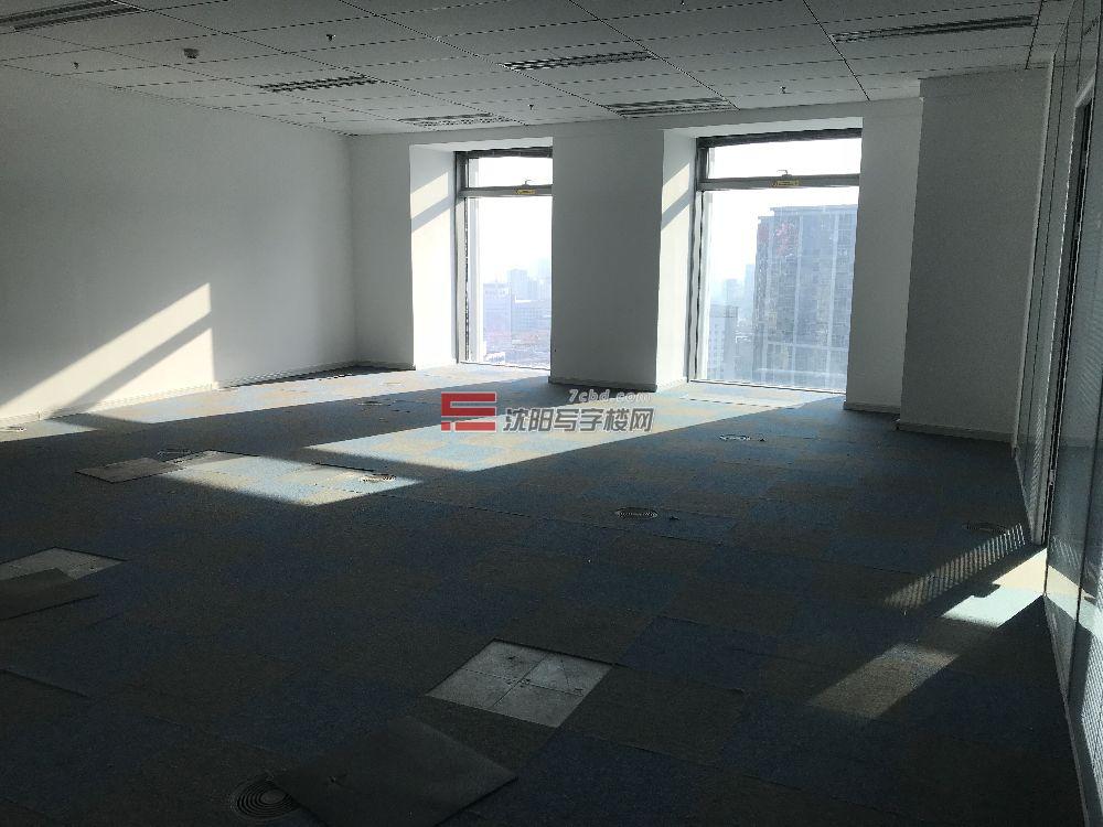 沈陽新地中心寫字間出租：563平米高端辦公空間