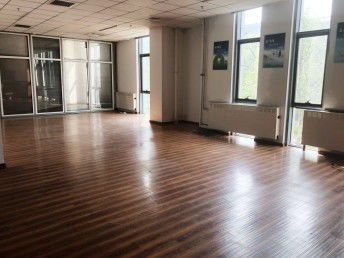 北京副中心廠庫房及研發辦公樓租售指南 廠房、倉庫、土地與寫字樓市場解析